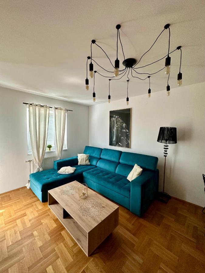 Lux Stan Na Dan Pozarevac Apartment Exterior photo